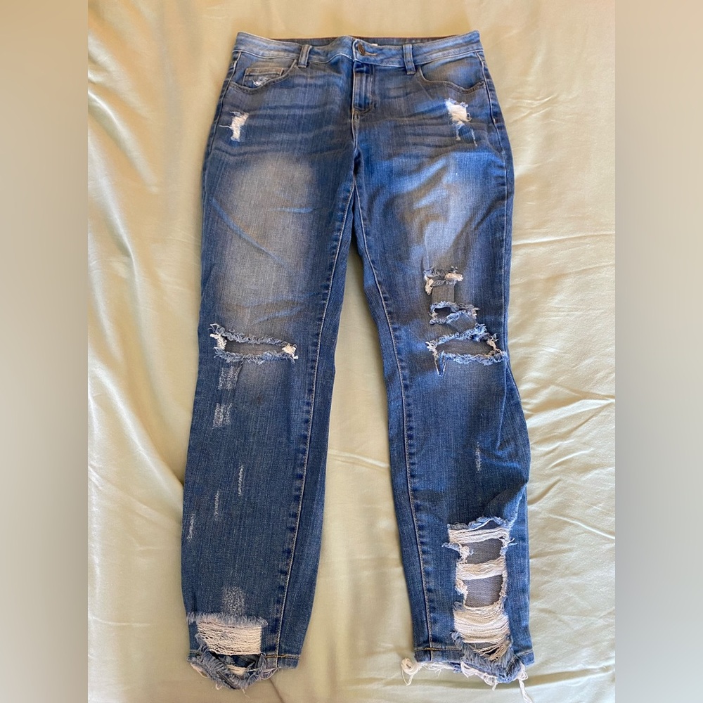 Medium wash Cello denim distressed